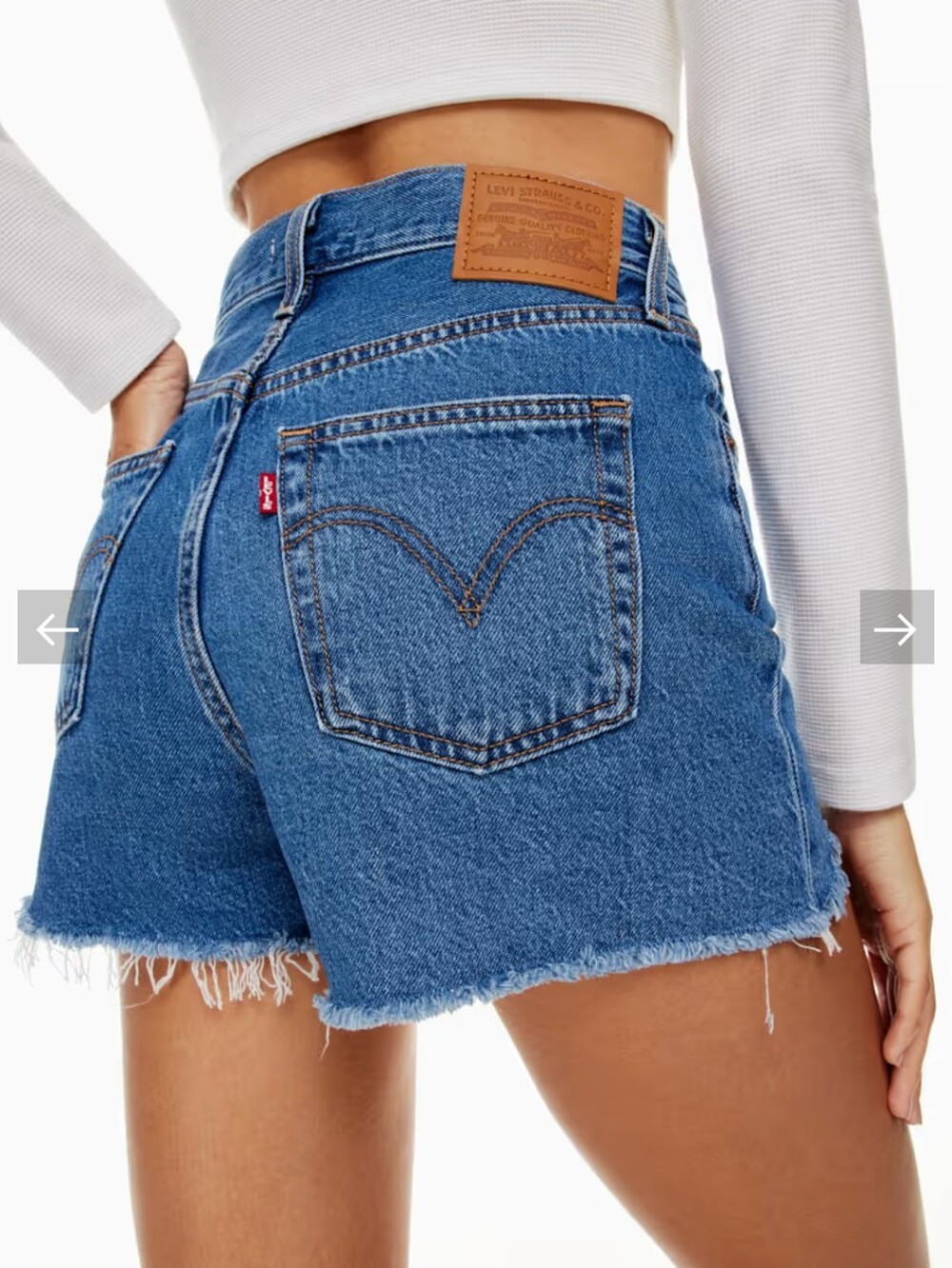 BNWT Levi's Ribcage High Waisted Dark Blue Denim Shorts